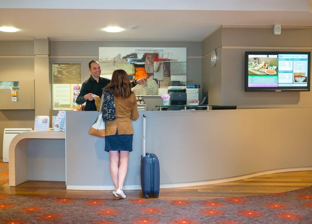 Brit Hotel Rennes St Gregoire - Le Villeneuve แซ็งต์-เกรกัวร์ ภายนอก รูปภาพ