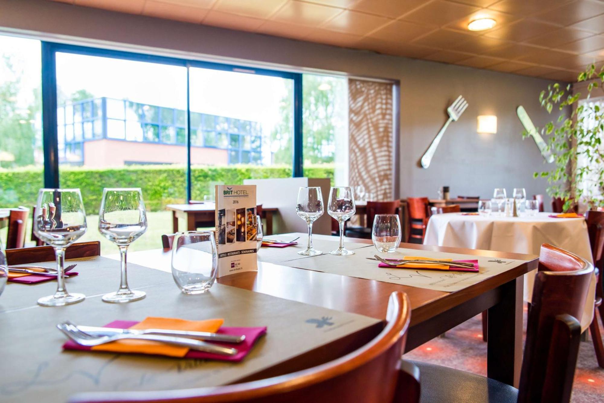 Brit Hotel Rennes St Gregoire - Le Villeneuve แซ็งต์-เกรกัวร์ ภายนอก รูปภาพ