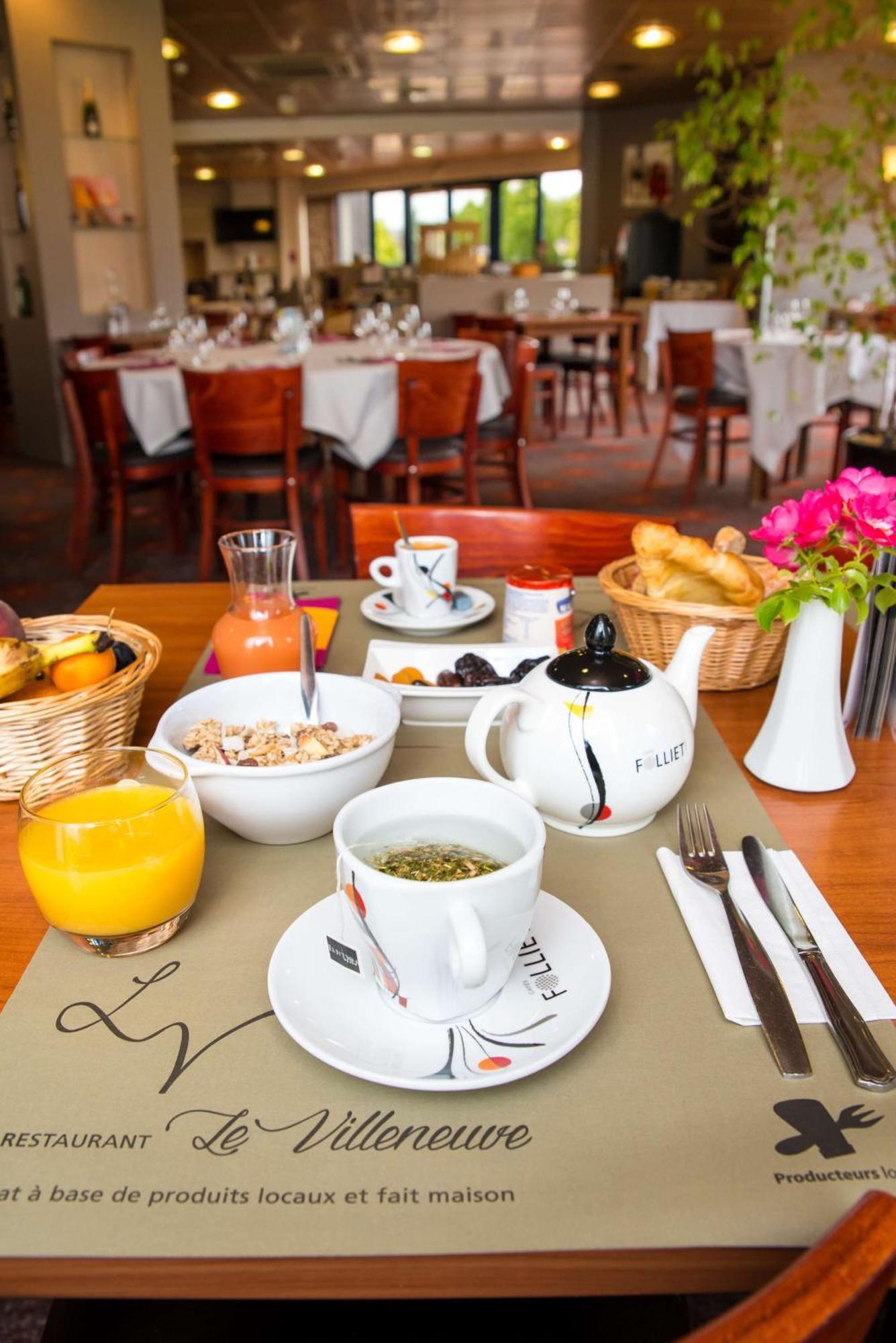 Brit Hotel Rennes St Gregoire - Le Villeneuve แซ็งต์-เกรกัวร์ ภายนอก รูปภาพ