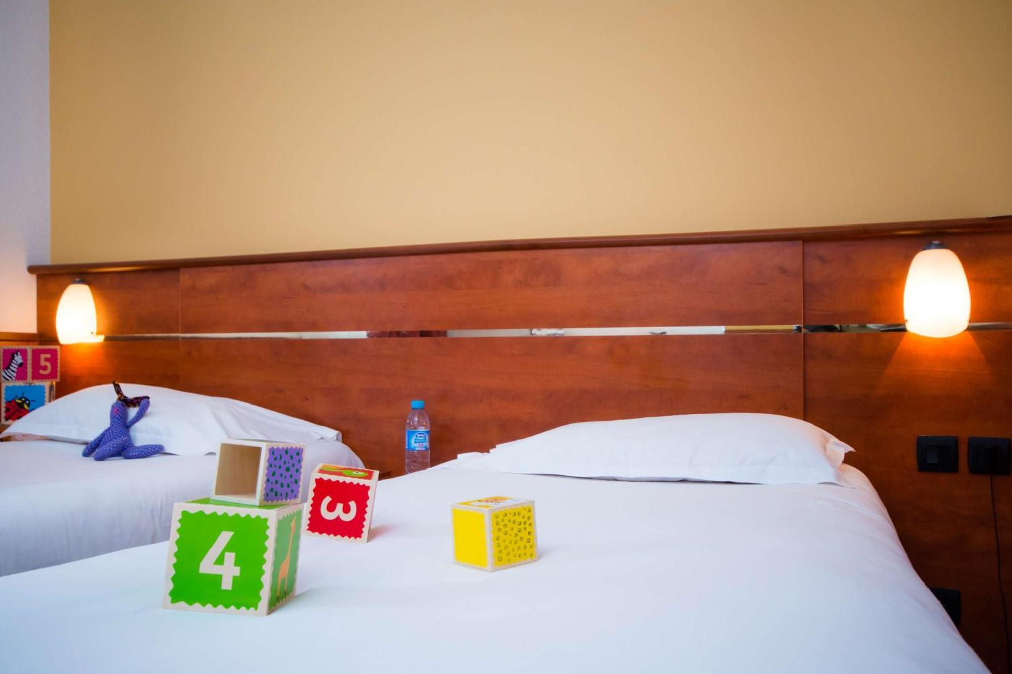 Brit Hotel Rennes St Gregoire - Le Villeneuve แซ็งต์-เกรกัวร์ ภายนอก รูปภาพ