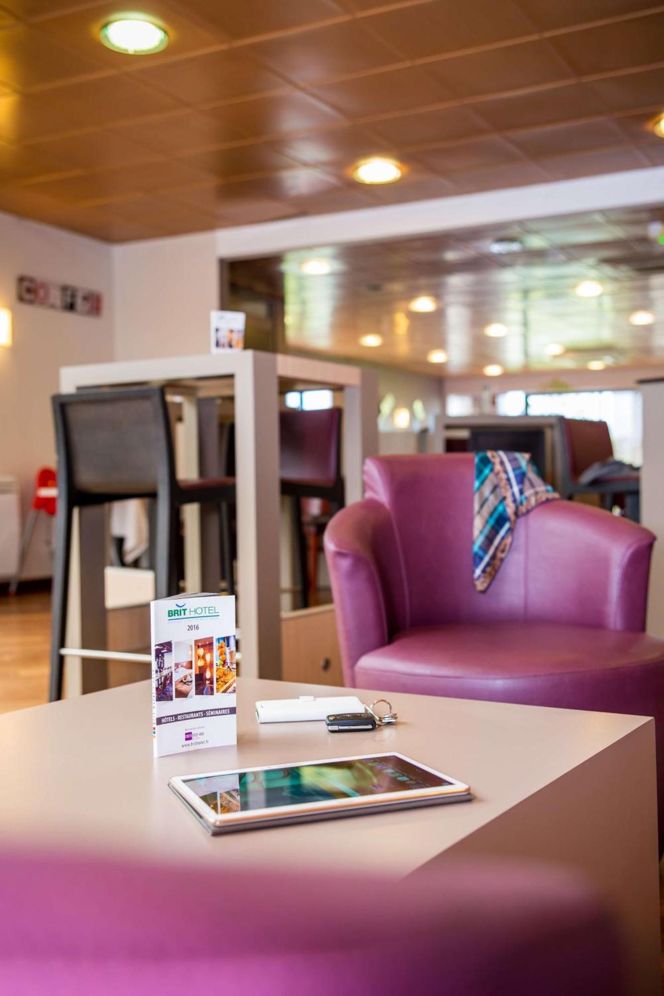 Brit Hotel Rennes St Gregoire - Le Villeneuve แซ็งต์-เกรกัวร์ ภายนอก รูปภาพ